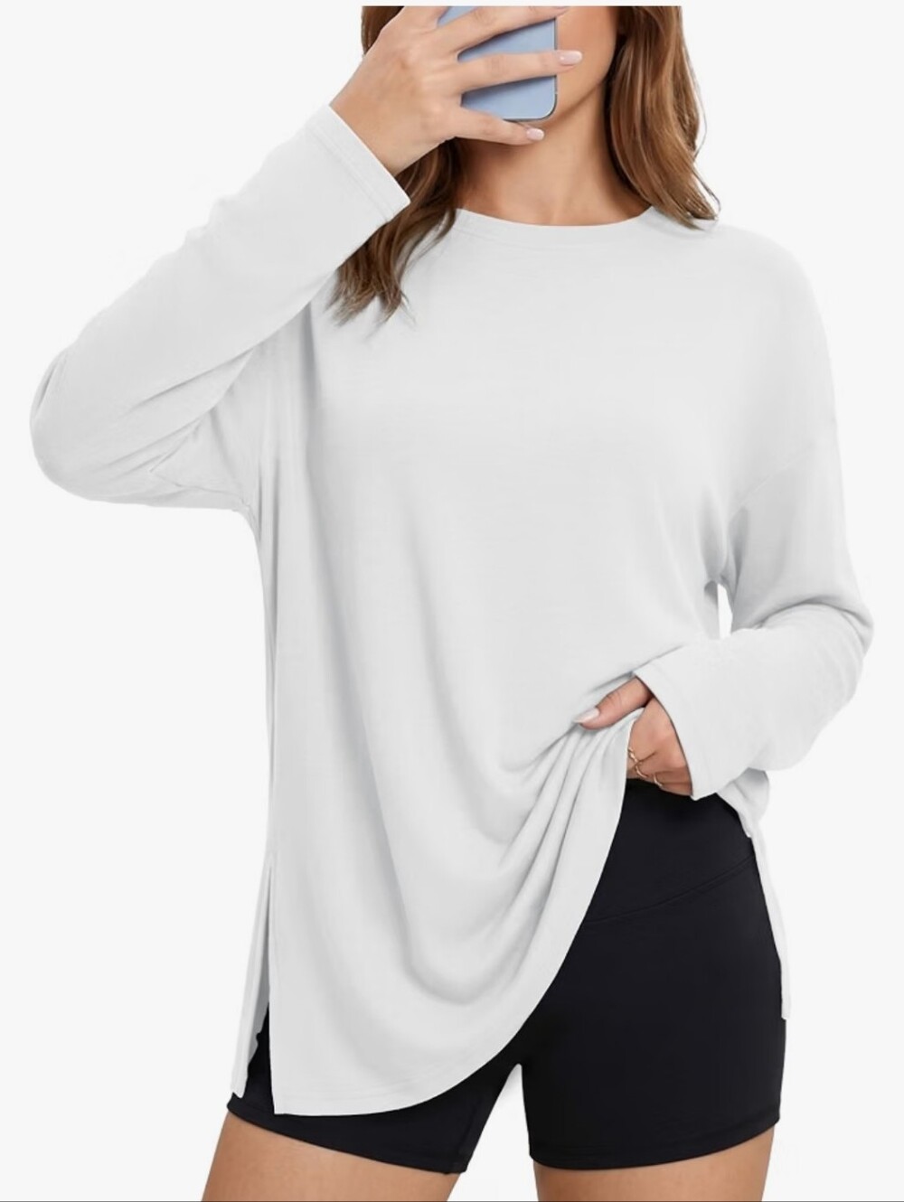 Women's White Long-Sleeve Relaxed Crewneck Top